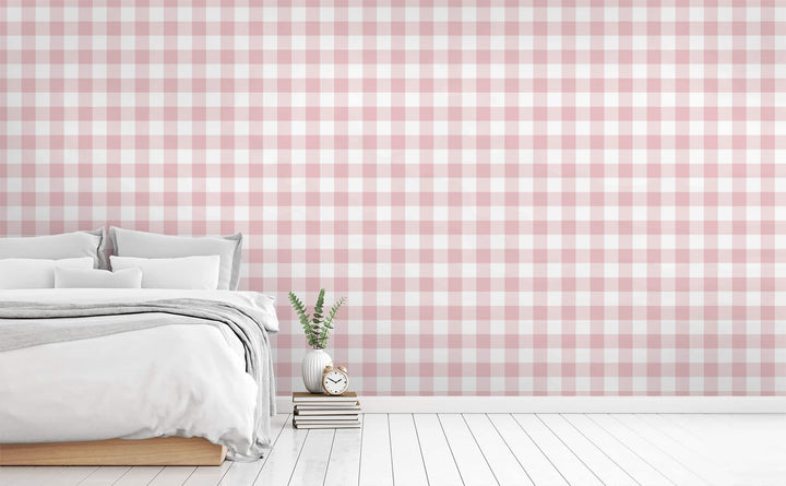 A Gingham Girlie | Wallpaper